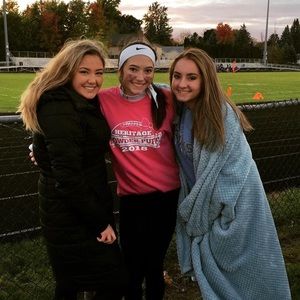 Meet your Posher, Olyve